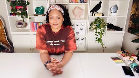 Collective Spirit wants you in solitude so you can receive important information from the past.