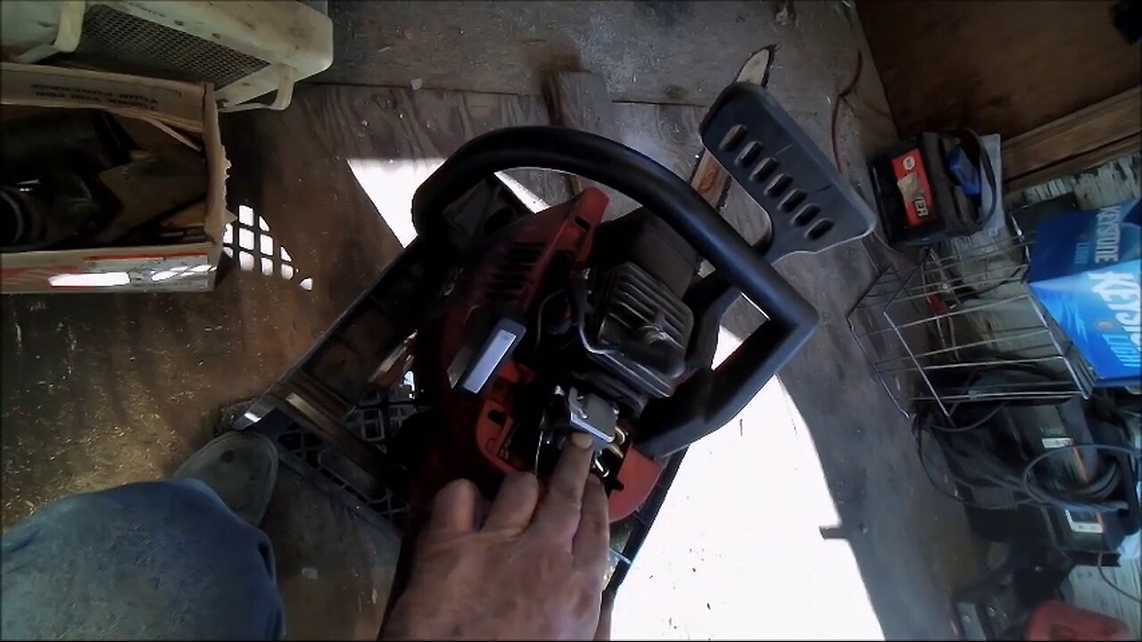 Chain saw carb 2