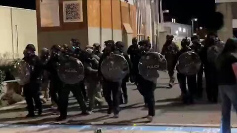 🇺🇸 US TROOPS VS ANTIFA - FIERCE BATTLES RAGE IN PORTLAND