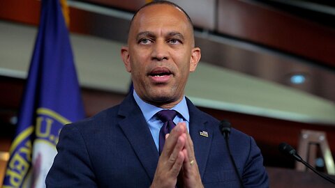 Hakeem Jeffries Gets Devastating News - Career-Ending