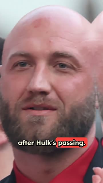 Hogan's Son Visits WWE Performance Center