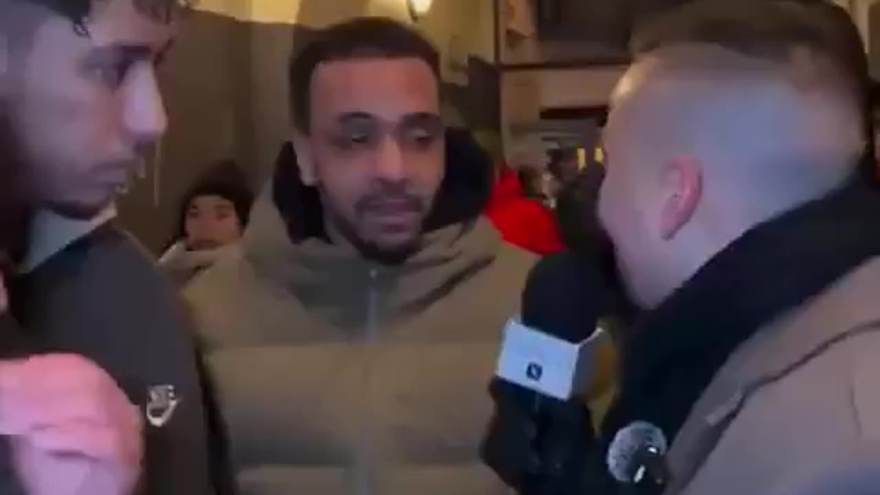 🧨I BUM💥 IMIGRANCI JUŻ W POLSCE TUSKA CACY I NA LEGALU. TYLKO