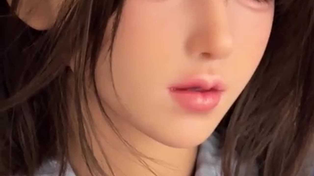 Ihre Anwesenheit erhellt die einsame Nacht.