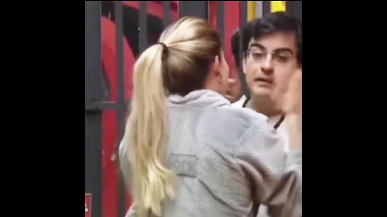 farm 17 Keep an eye on Dudu, keep an eye on Saory – both of them in the thick of it.