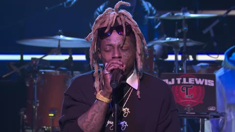 Lil Wayne - Uproar / Lollipop / 6-foot 7-foot / Mrs. Officer / A Milli (Live on SNL 50)