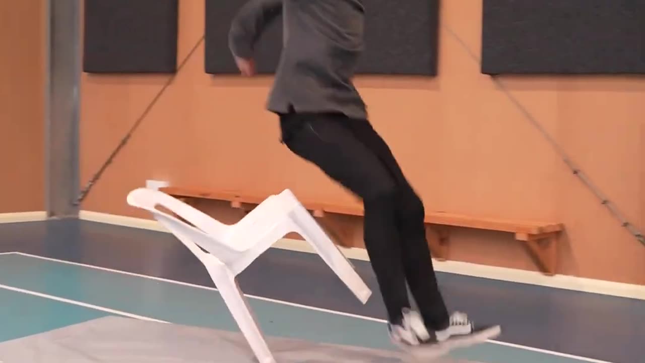 I don_t STOP until Parkour + Chair = ✅😂
