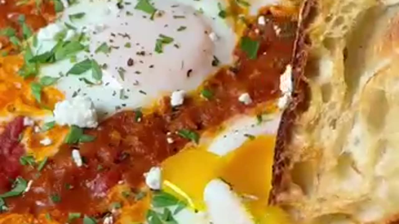 Trending: When I don’t want leftovers I make this single serve shakshuka