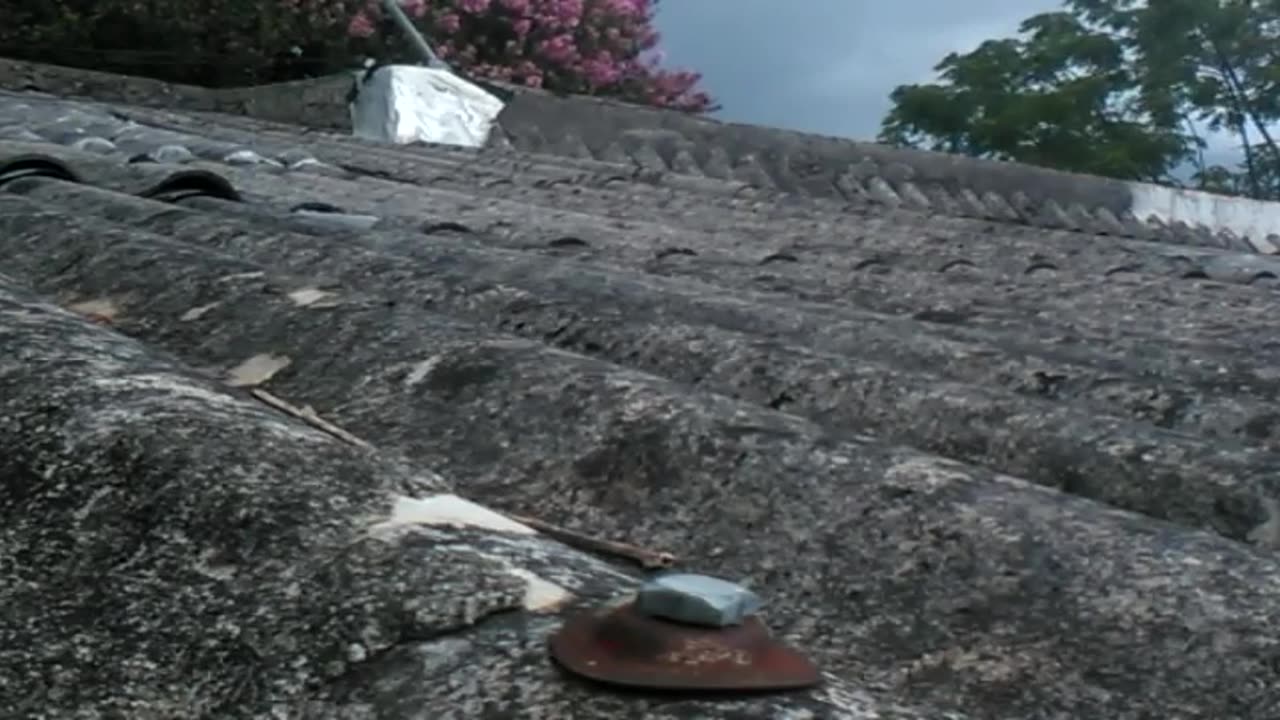 Lluvia en Tacuarembó - Puse el celular en el Techo de una casa (25/02/2025)