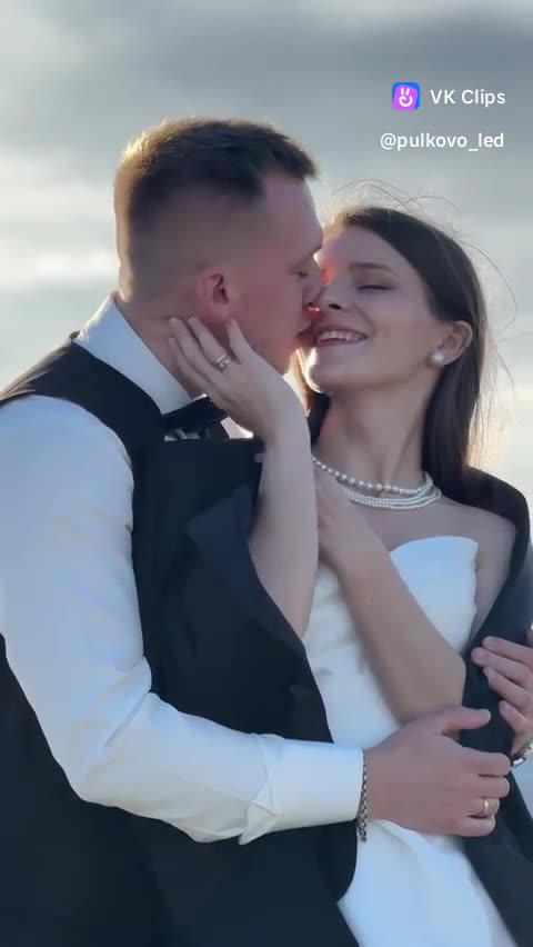 Connecting hearts separated by thousands of kilometers