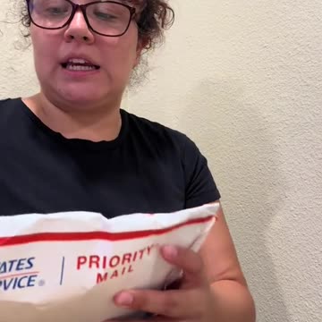 Unboxing Sexy Smooth Golden Allure Hard Wax | @modalityesthetics First Impressions