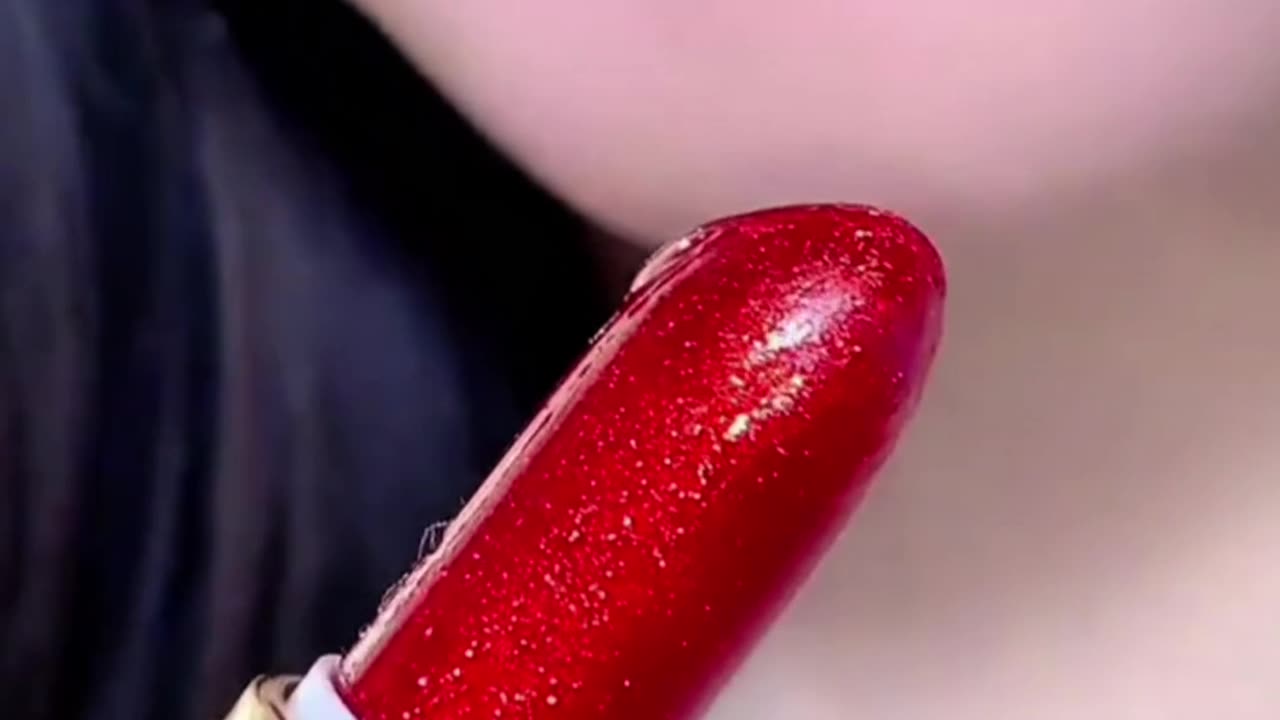 The MOST PIGMENTED lipstick ever?!