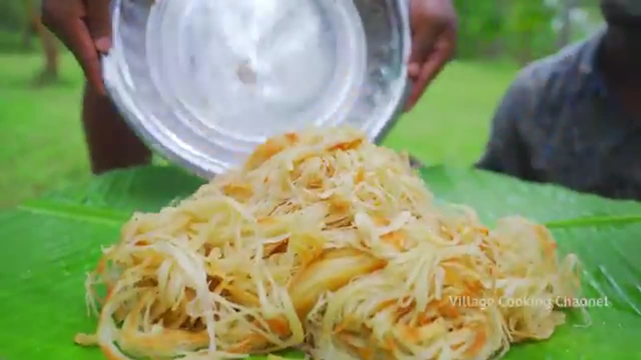 NOOL PAROTTA ,Thread Parotta Recipe Cooking In Village , Soft Layered Parotta in village style