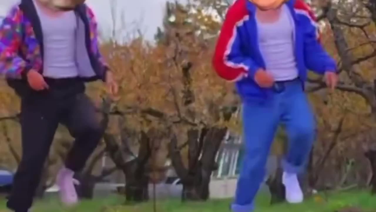 Dan & Papi Dance🕺🕺