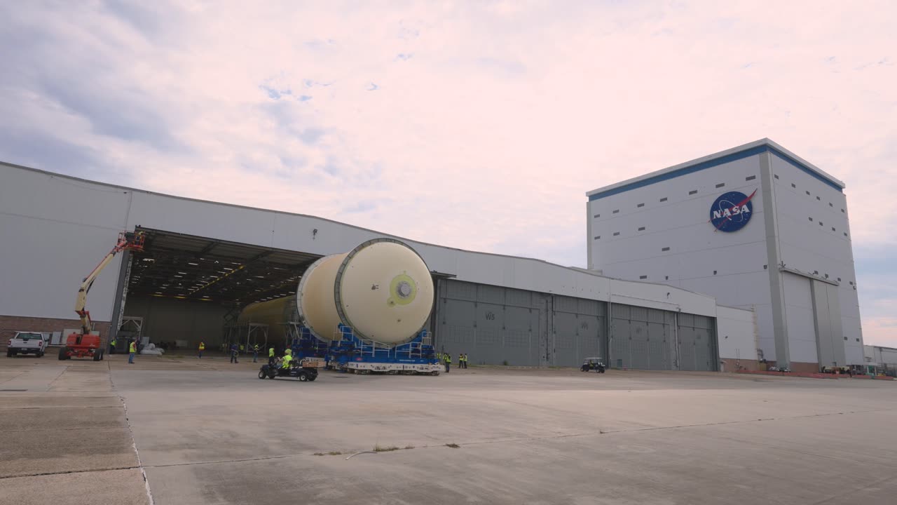 Artemis III Liquid Oxygen Tank Moves to the Final Phase of production.