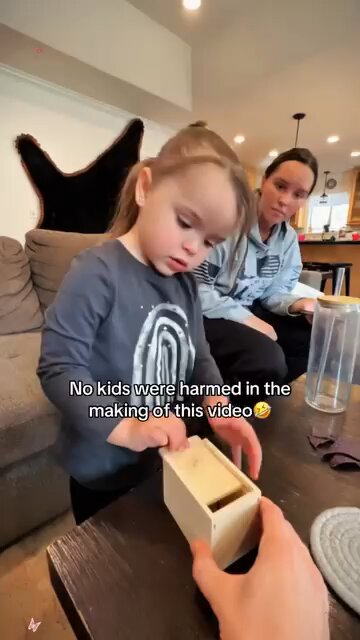 Kids getting scared 😆🤣