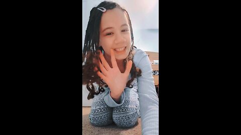 day two of stretching oh and check out my Amazon list in the description