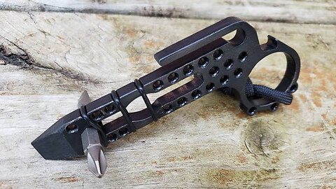 12 SURVIVAL GADGETS YOU MUST HAVE