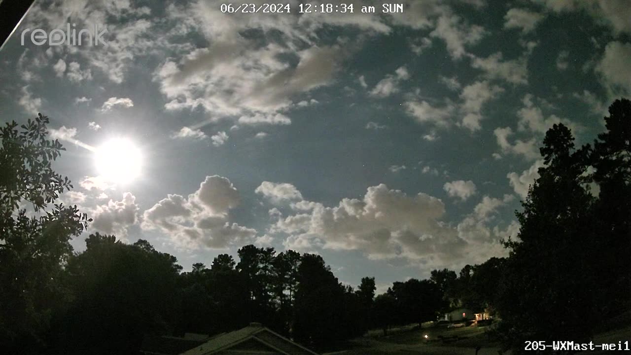 Nightscapes - Moon clouds and nature sounds - ASMR