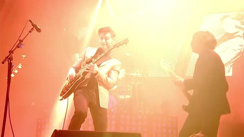 Teddy Picker - Arctic Monkeys (live)