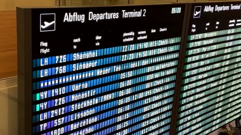 Munich airport reopens after overnight drone sightings halt flights 