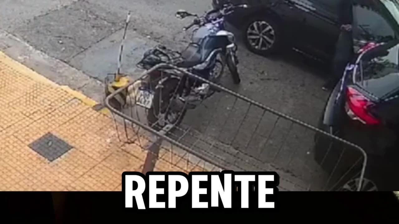LADR4O DESISTE DE LEVAR O CARRO VEJA!