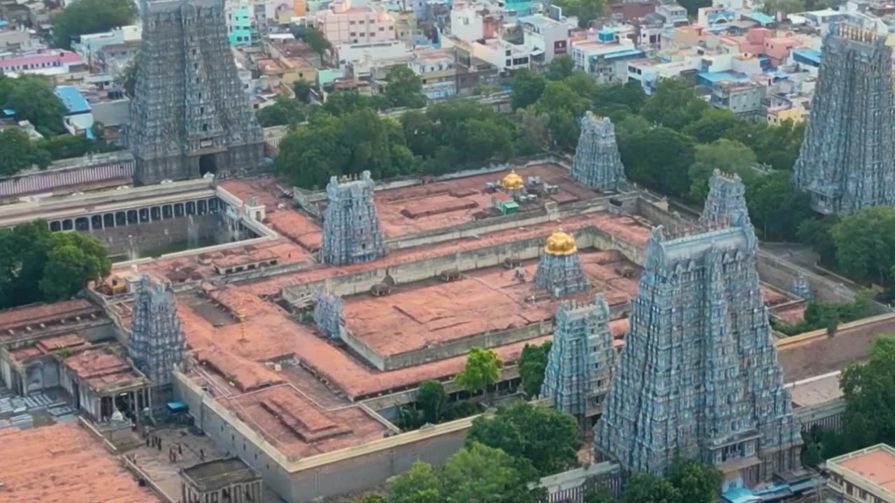 Unbelievable Drone View of Meenakshi Temple!