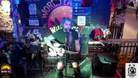 LIVE Music Everyday!