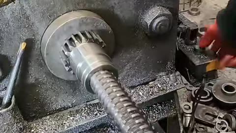 😮🔭 Watch Machines In Action! | FeedMyCuriosity