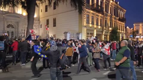 🚨🇬🇪 Opposition protest in Georgia turns violent