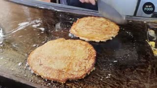 Amazing! Korean Grandma’s Master Pancake Skills That Shock Everyone
