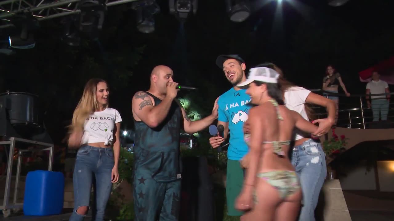 Палави МАЦКИ съблякоха Дани Петканов чисто ГОЛ!