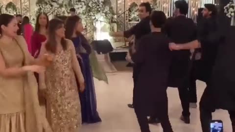 The energetic moves of Hania Amir