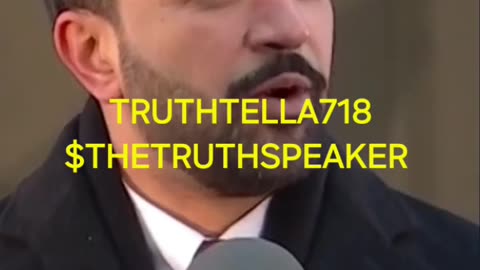 MY NEW MAYOR QUOTED BERNIE SANDERS & JADAKISS DURING HIS INAUGURATION 🔥🔥🔥 WE OUTSIDEEEEE!!!