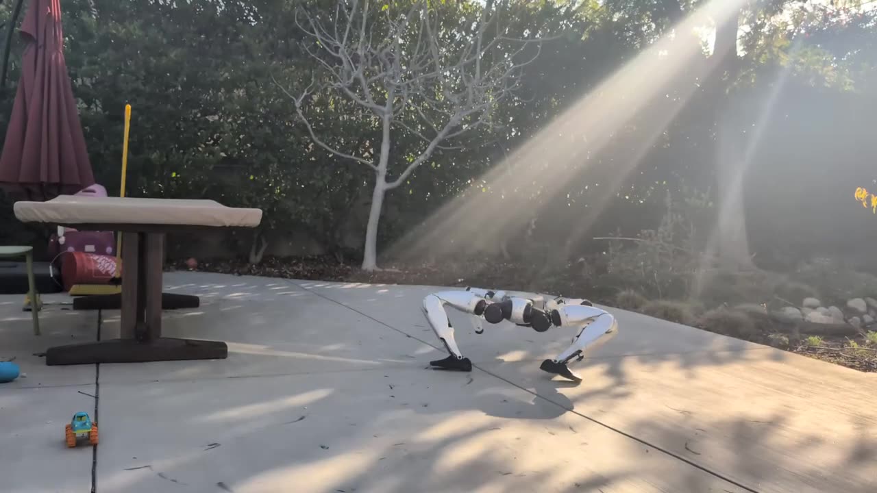 Unitree G1 - Crawling Robot