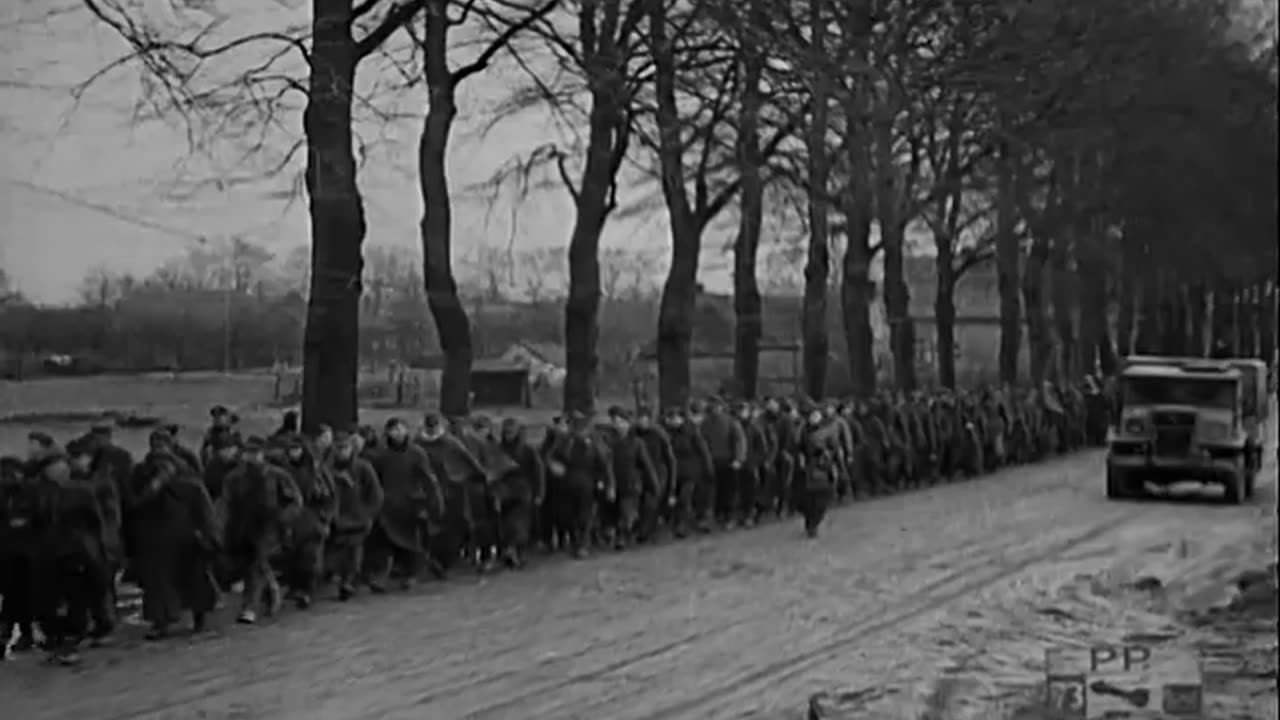 WEST FRONT - WAR REPORT WW II - WEST FRONT - WAR REPORT WW II - 111-adc-9698