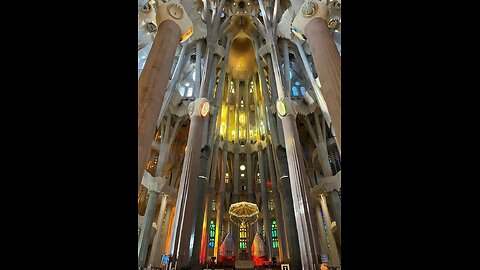Explore Sagrada Familia: Inner and Outer Beauty