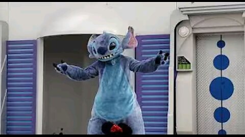 WDW Stitch on stage in 2022!