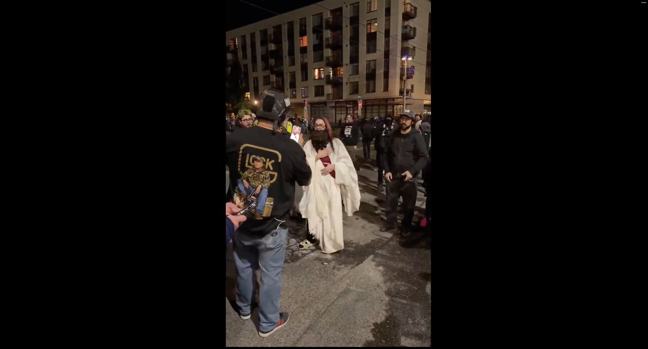 Portland ICE Antifa occupation