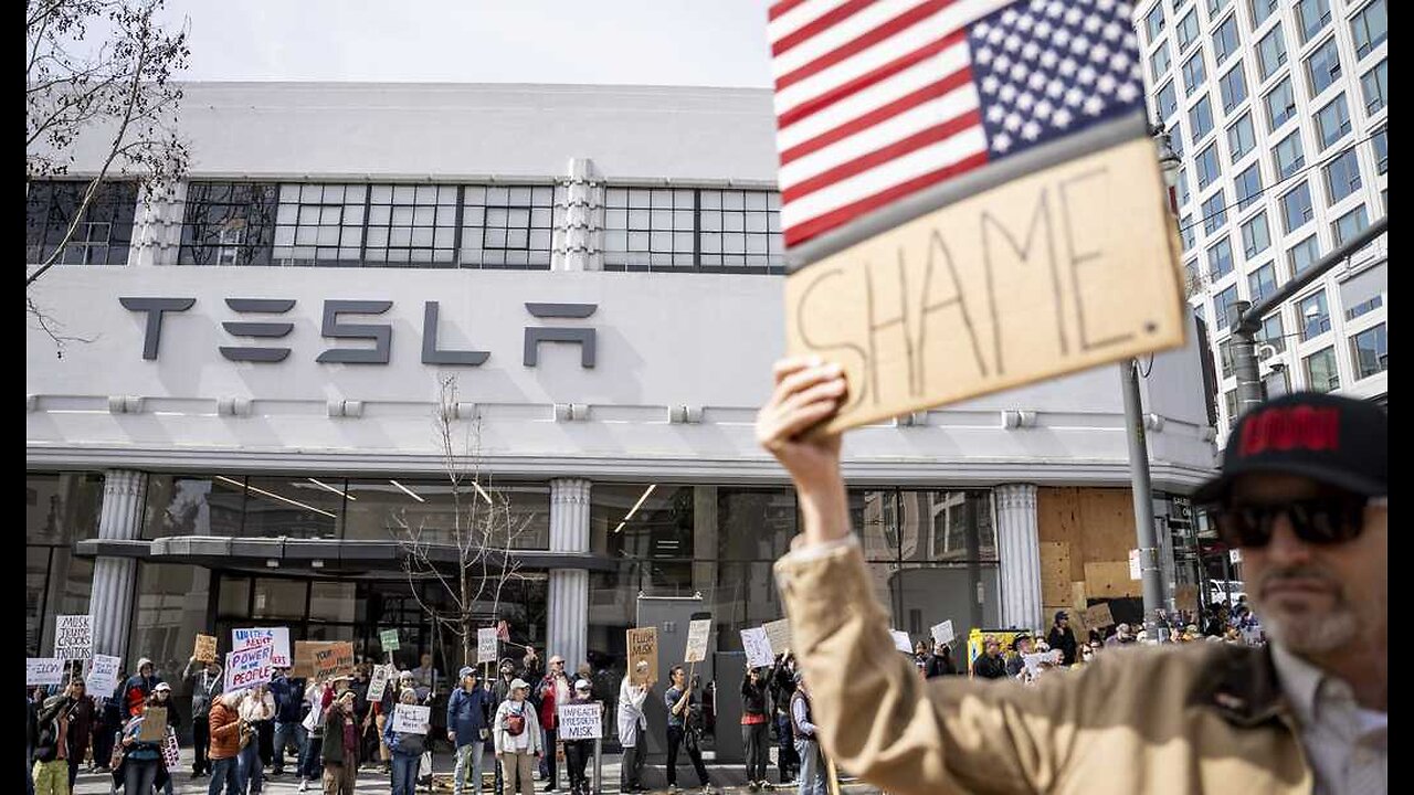 Busted. Arsonist Arrested in Las Vegas Tesla Fire-Bombing Attack, Will Also Face Federal Charges