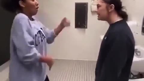 Bully Gets Her Jaw Rocked Inside School Bathroom After Picking A Fight With The Wrong One