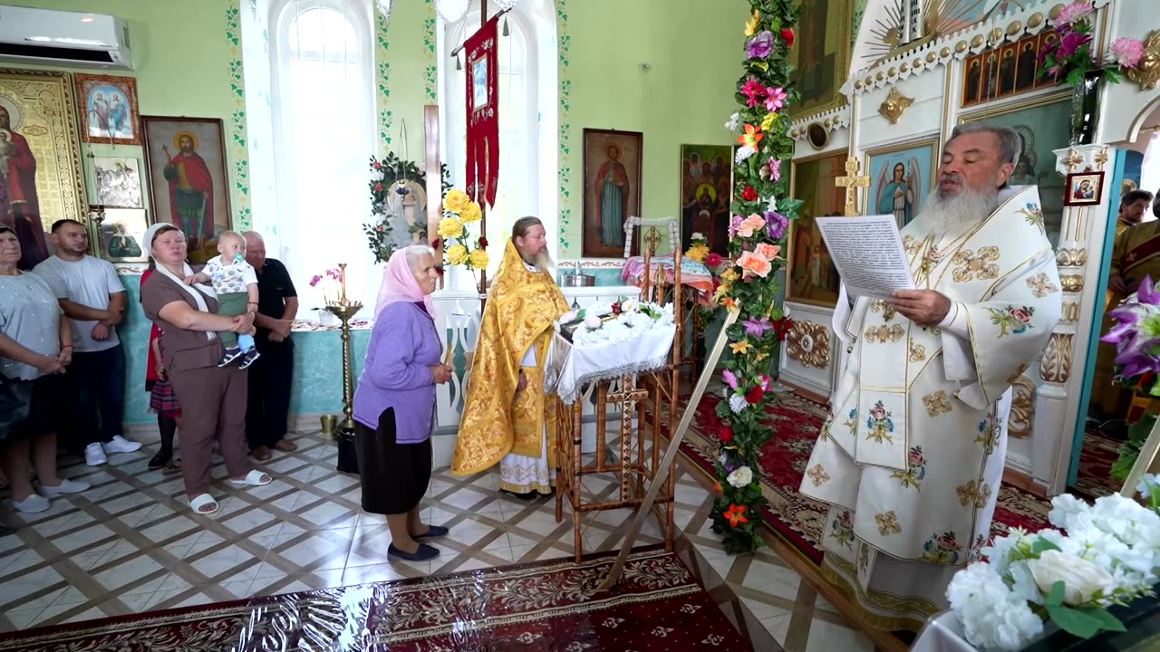 How Russia recruited Orthodox priests to sway Moldova's voters