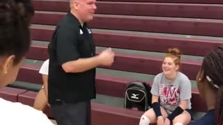 US Sports Volleyball: VOLLEYBALL LIVE DEMO - Drill Building 101