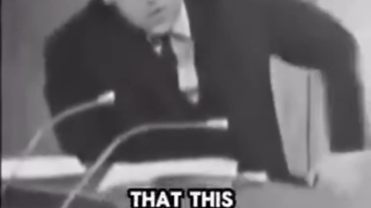 Oswald Mosley speaks on the responsibility of World War 2.