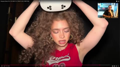 Kalogeras Sisters PLAY FIVE NIGHTS AT FREDDY'S VR! (TERRIFYING)