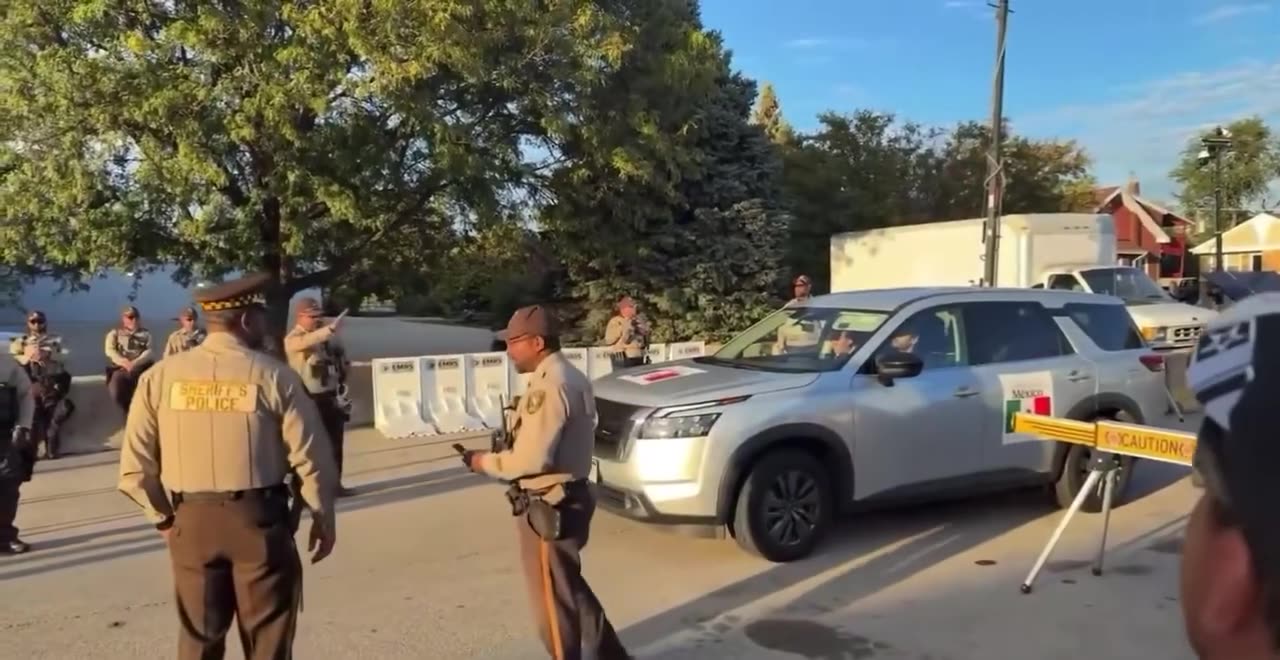 : Diplomats from the Mexican Consulate arrived at ice