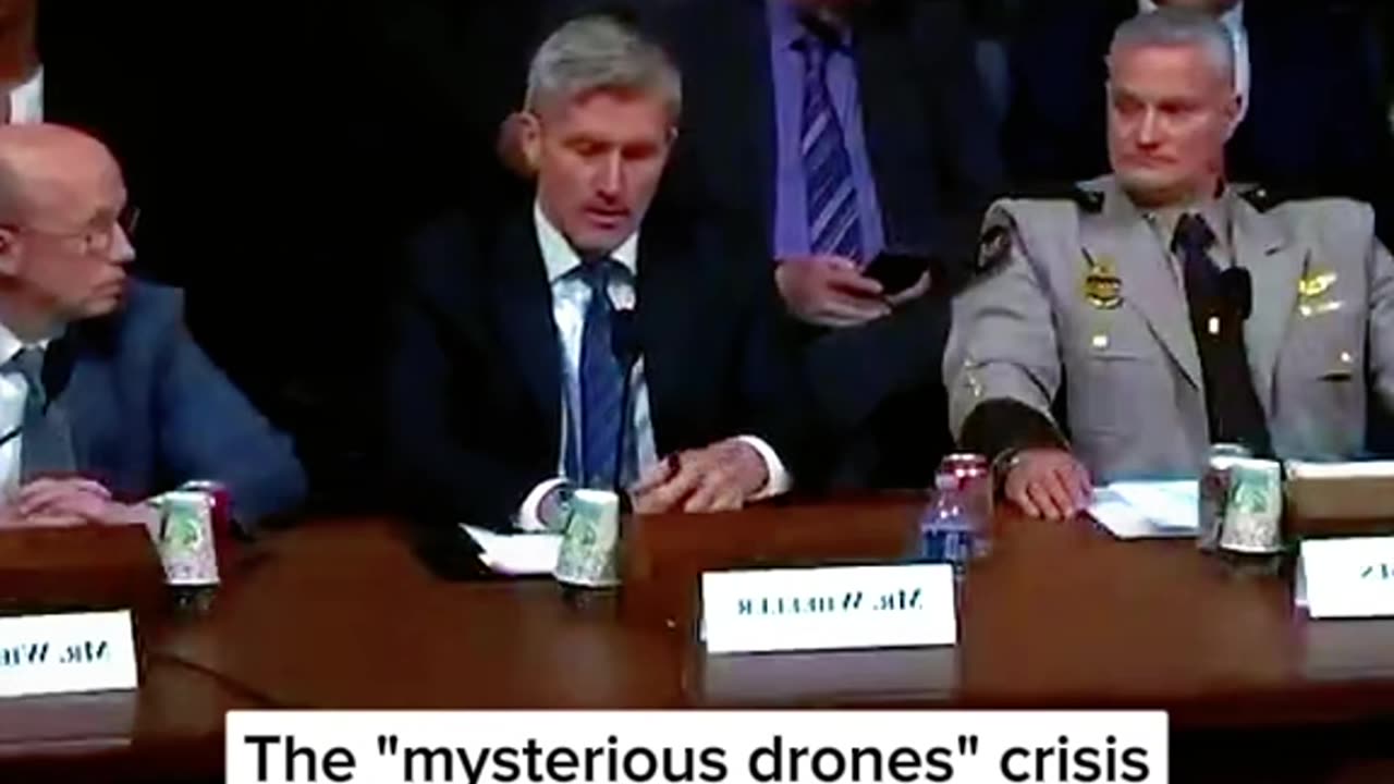 🤯 The 'mysterious drones' crisis. Apparently the FBI has no idea what's going on! #ufo #uap #ufosigh