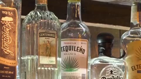 Productores de tequila de México están preocupados por los aranceles de EE.UU.