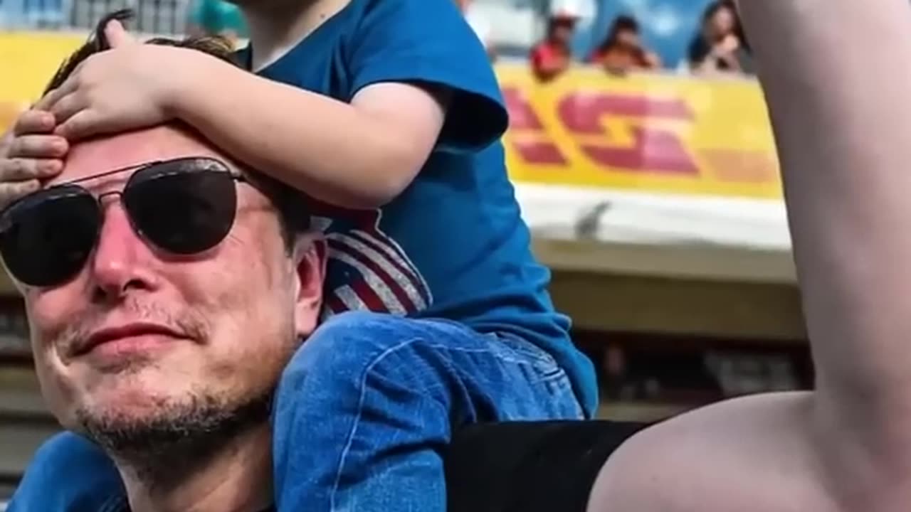 Elon Musk Son Nice Movement 😉😉😉