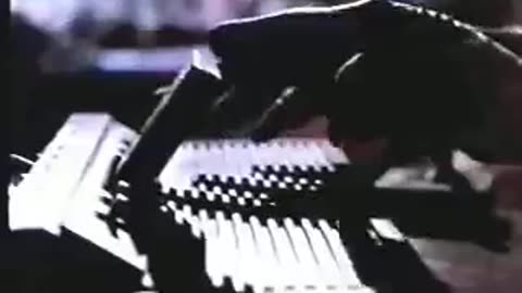 E.T. The Extra-Terrestrial Atari 2600 Christmas TV Commercial from 1982