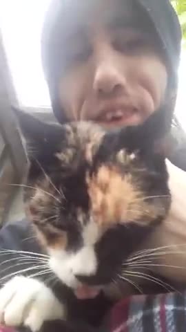 Cyraxx - My stray Fur baby Showed up [DELETED] (Oct 23, 2021) #cyrax